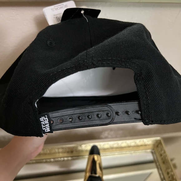 NWT Star Wars SnapBack - Picture 4 of 4